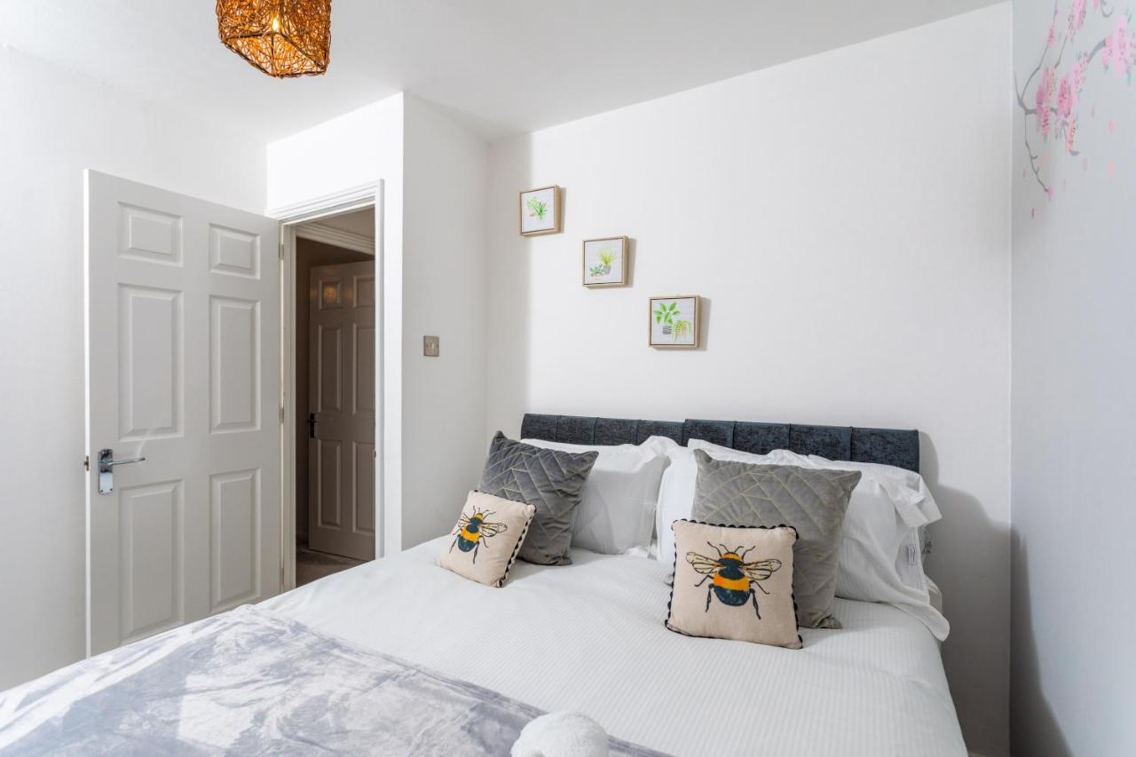 Maunsell House - Lovely Central Home Near Designer Outlets & Town With Parking Ашфорд Экстерьер фото