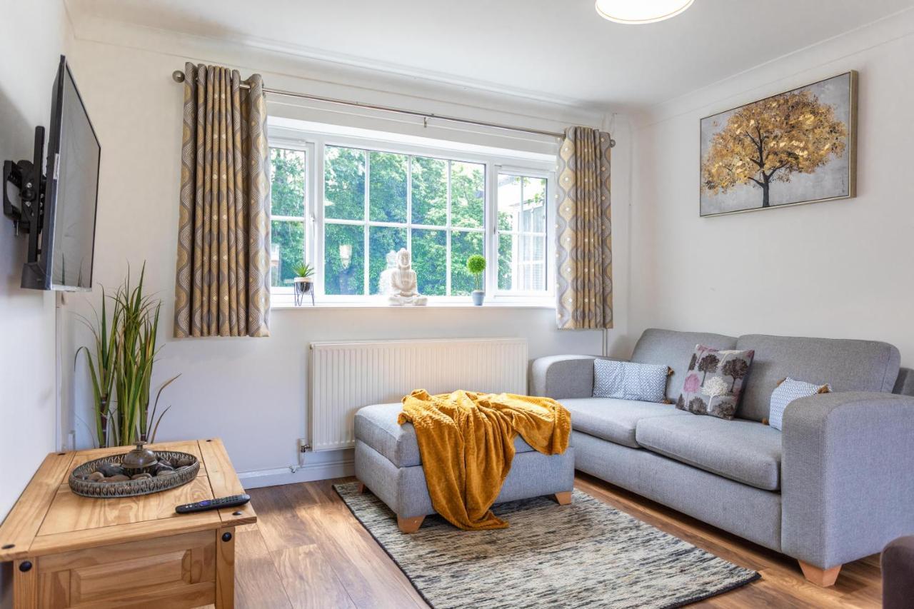 Maunsell House - Lovely Central Home Near Designer Outlets & Town With Parking Ашфорд Экстерьер фото